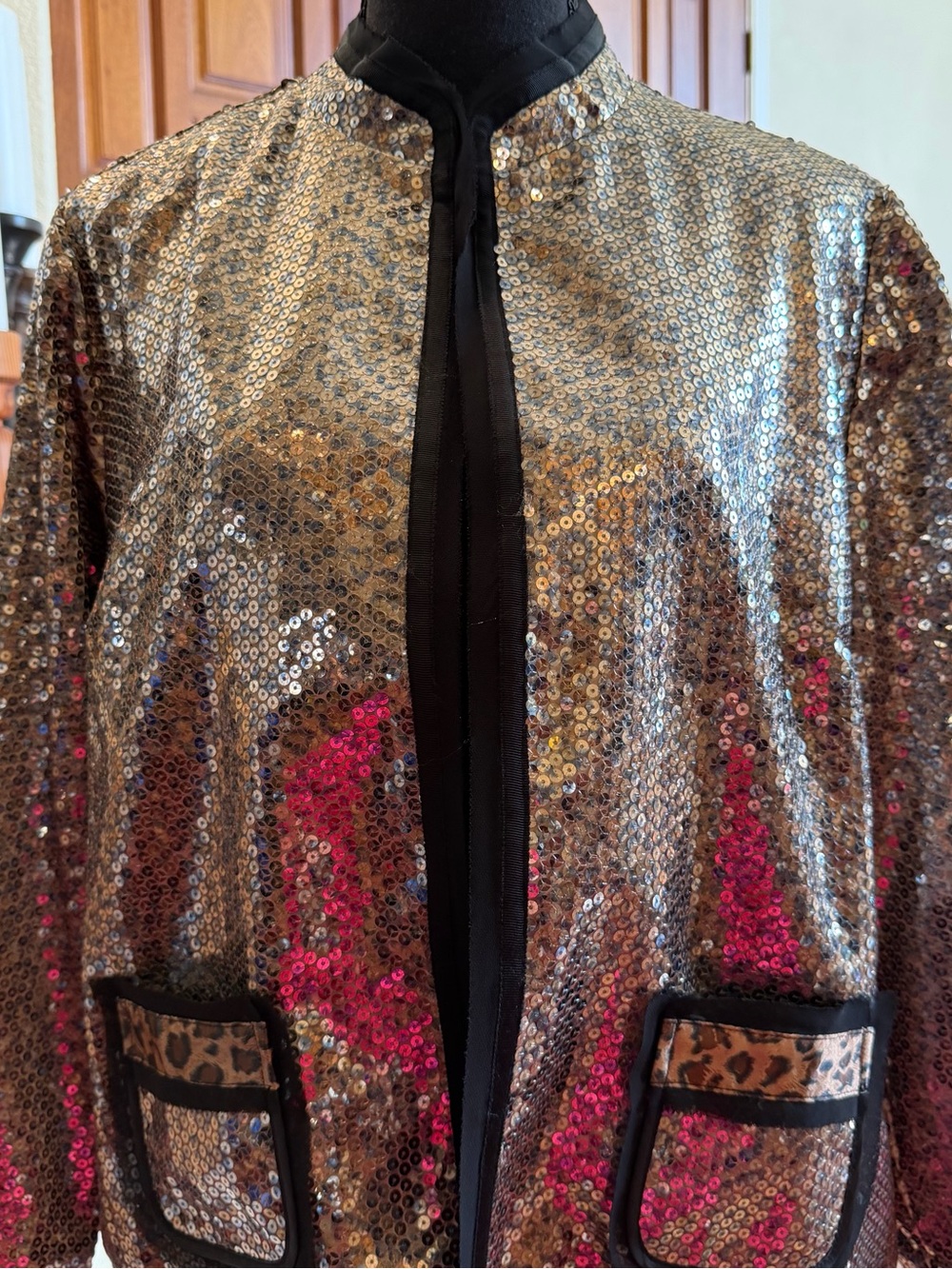 Chicos Jacket Women Large Shyanne Sequin Cheetah Holiday Shiny Black Gold Sz 2 - Picture 3 of 9
